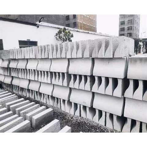 水泥制品的抗壓強度標準如何劃分？不同強度等級適用于哪些工程場景？